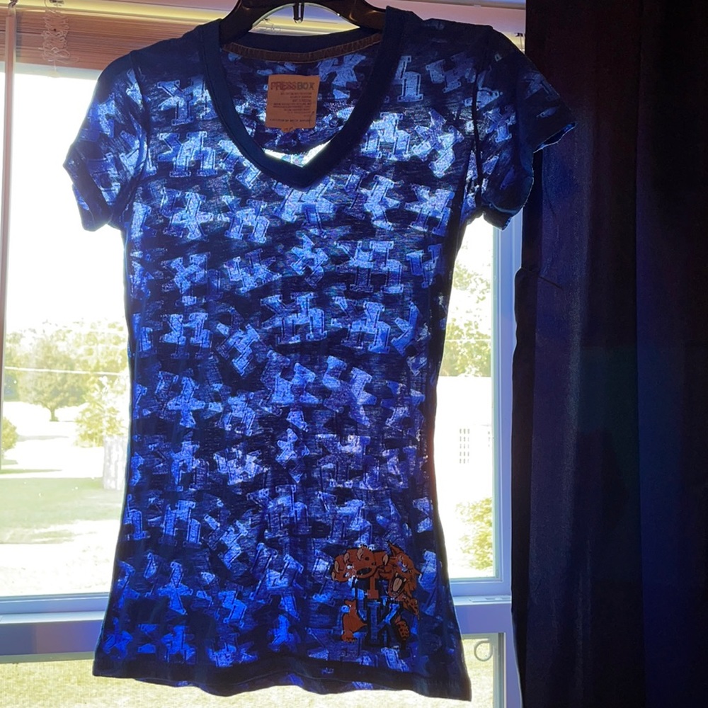UK fitted tee